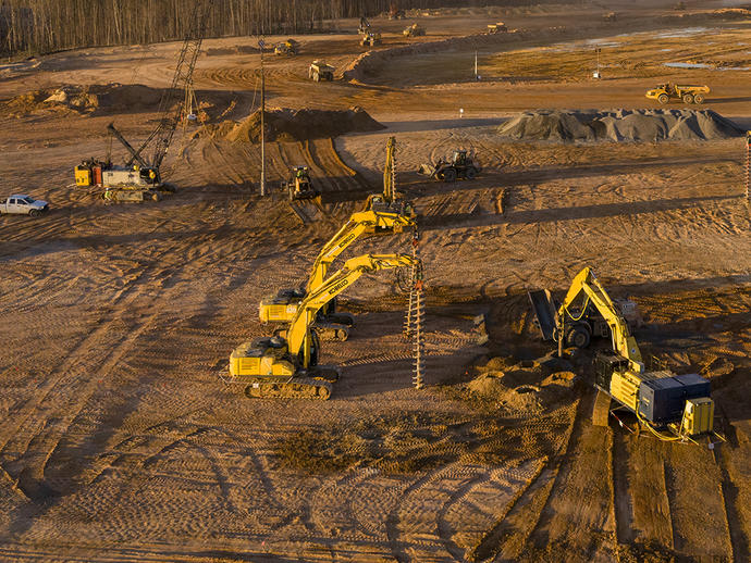 Keller rigs on site
